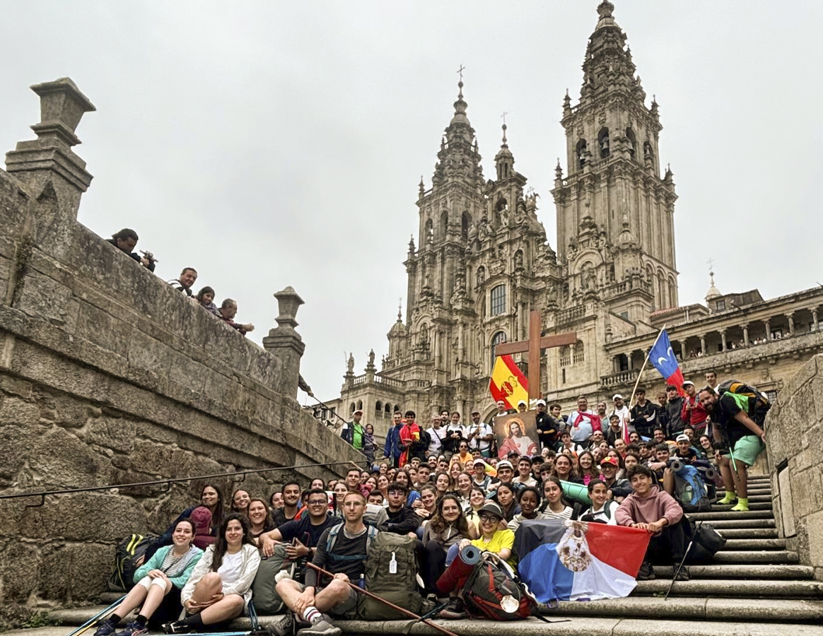 Noventa jóvenes de la diócesis peregrinaron a Santiago