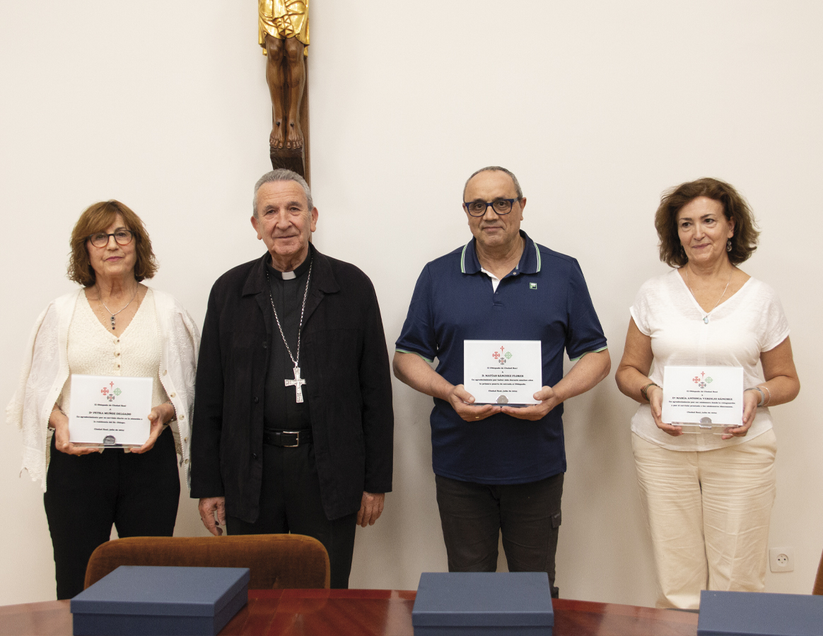 Jubilación de tres trabajadores de la diócesis