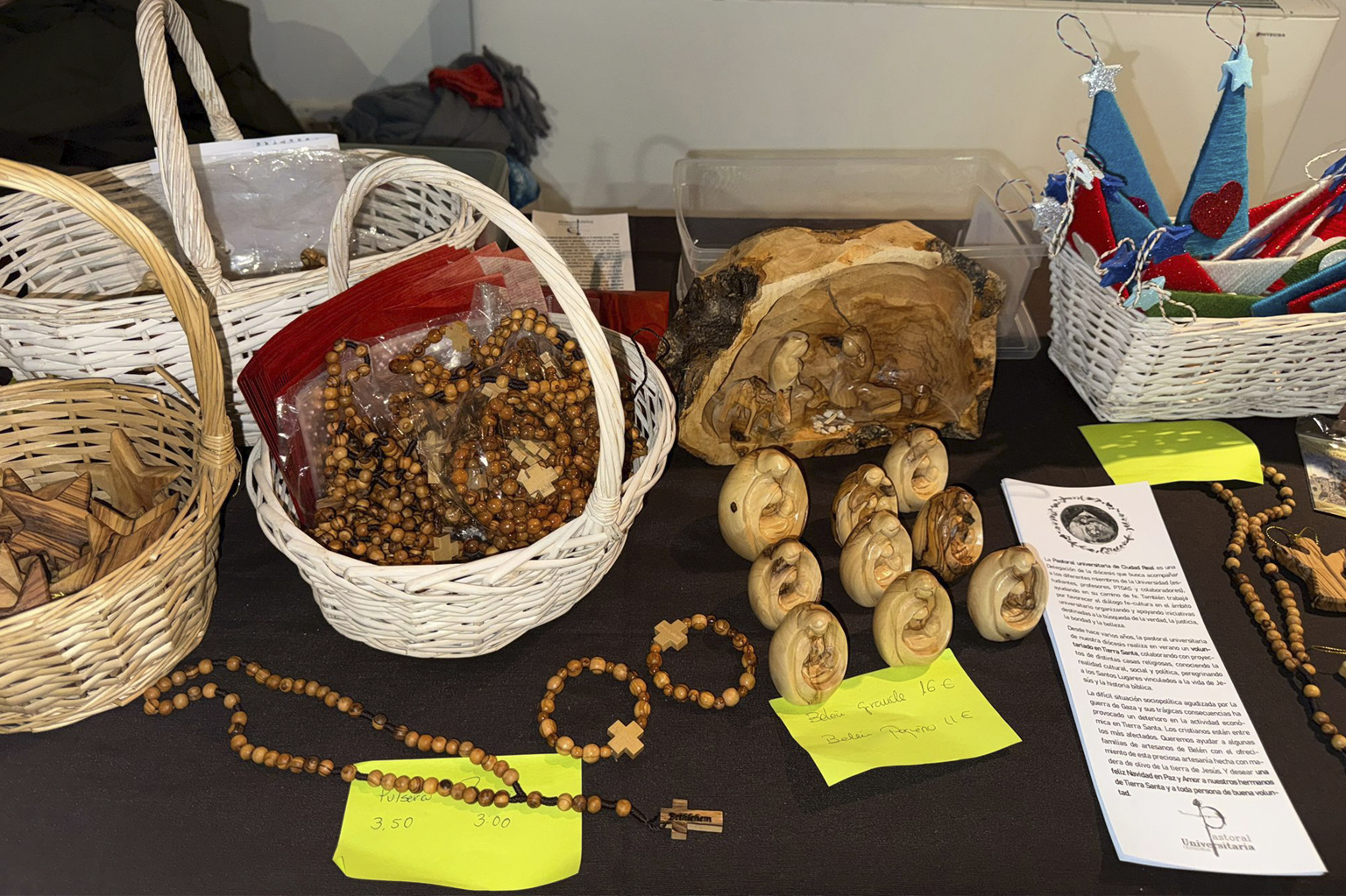 Mercadillo solidario con Tierra Santa